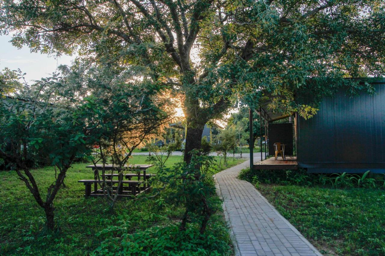 Sleepover Orpen Gate Acornhoek ภายนอก รูปภาพ